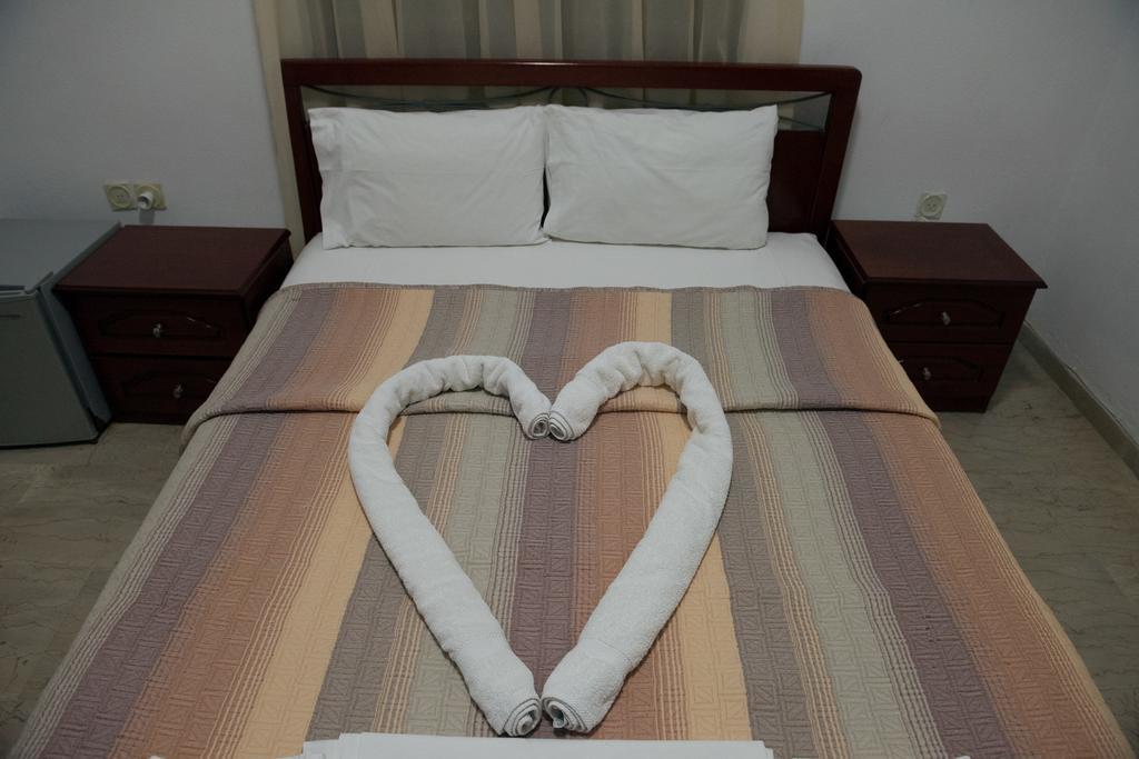אמודיה Hotel Glaros חדר תמונה
